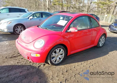 2003 Volkswagen New Beetle Gls 1.8T from USA, damaged, VIN 3VWCD21C73M438194